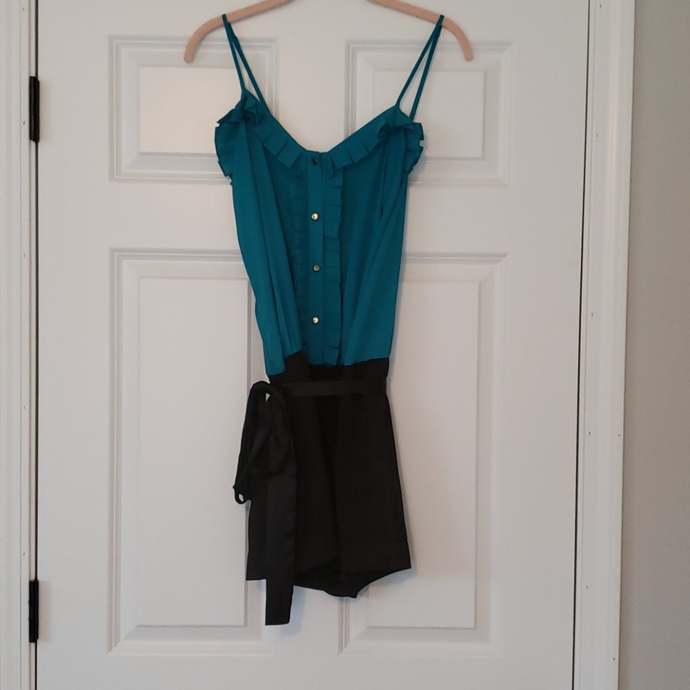 Express Romper - Picture 3 of 3
